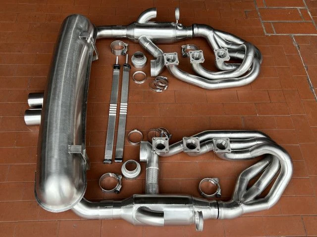 911 - 964 Carrera 3.2 - 3.6 - 3.8 Impianto di scarico sportivo GT3 Style 2 terminali centrali Porsche Albert Motorsport 4 - Albe