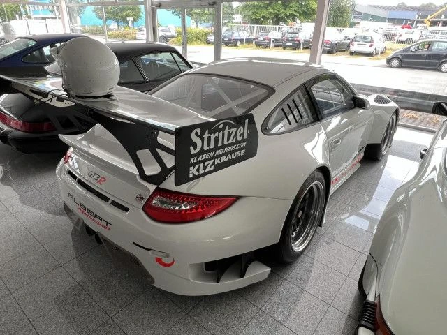 Porsche 997 GT3 R Neuaufbau mit 2010 Cup Technik 0km Laufleistung - Albert Motorsport