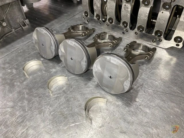 986, 987, 996, 997, Porsche Motorblock komplettiert mit Kolben und Chrom Molybdän Zylindern im Tausch - Albert Motorsport