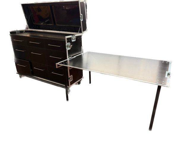 Pitbox L-Case with drawers also with screens - Type Albert Motorsport – Albert Motorsport