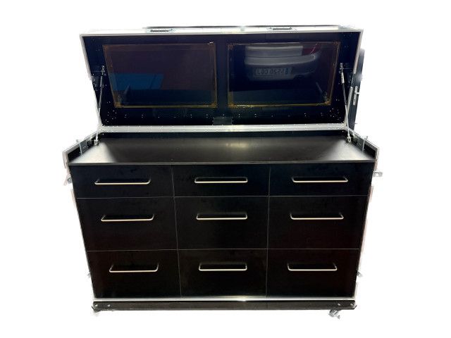 Pitbox L-Case con cassetti anche con schermi - Tipo Albert Motorsport | Albert Motorsport