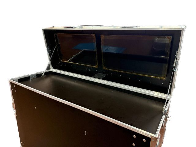 Pitbox L-Case with drawers also with screens - Type Albert Motorsport – Albert Motorsport