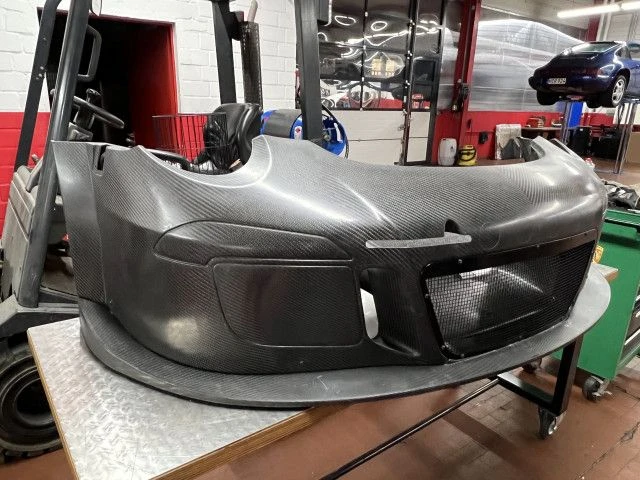 991.1 MR Paraurti anteriore in carbonio Manthey MR Porsche 911 Albert Motorsport 4 - AlbertMotorsport 
