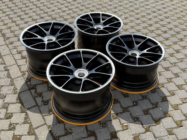 991 GT3 Cup Juego de ruedas revisado y con nuevo recubrimiento de polvo para Porsche 911 Albert Motorsport 3 - AlbertMotorsport 