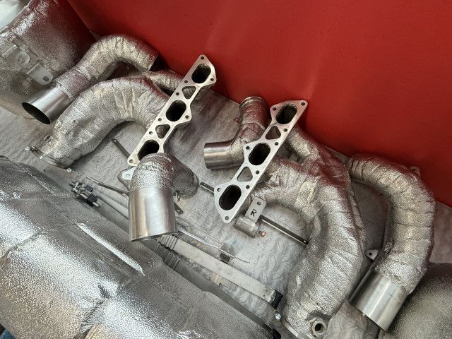 991.1 GT3 Cup Terminali di scarico sostitutivi per collettore di scarico da corsa protezione termica opzionale per Porsche 911 |