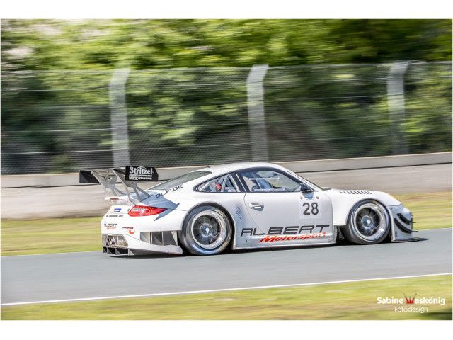 Porsche 997 GT3 R - Sabine Schmitz - Patrick Huismann - Frikadelli - par Albert Motorsport | Albert Motorsport