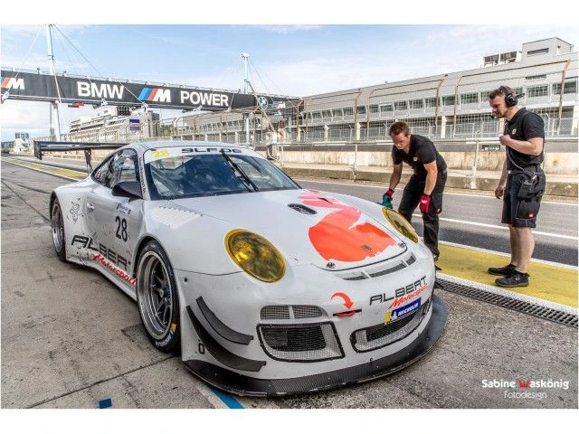 Porsche 997 GT3 R - Sabine Schmitz - Patrick Huismann - Frikadelli - by Albert Motorsport - Albert Motorsport
