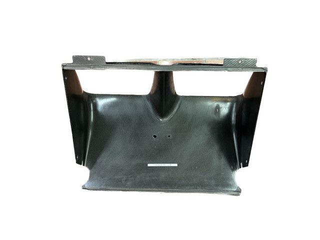 Conducto de aire de carbono para el enfriador central del Porsche 911 del año modelo 2016-2018 991 GT3 R | Albert Motorsport