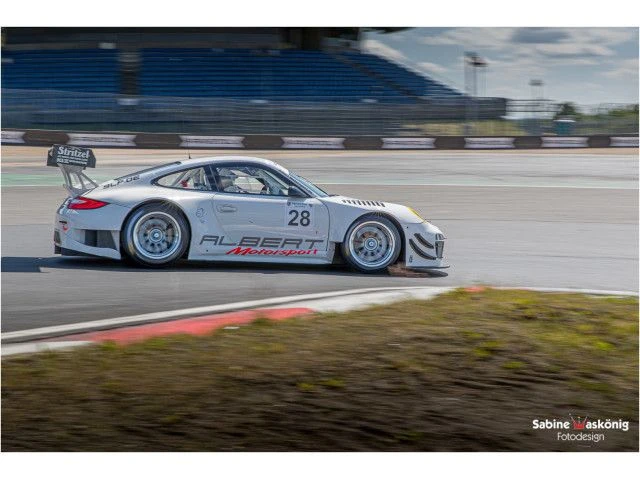 Porsche 997 GT3 R - Sabine Schmitz - Patrick Huismann - Frikadelli - par Albert Motorsport Porsche AG 43 - AlbertMotorsport 