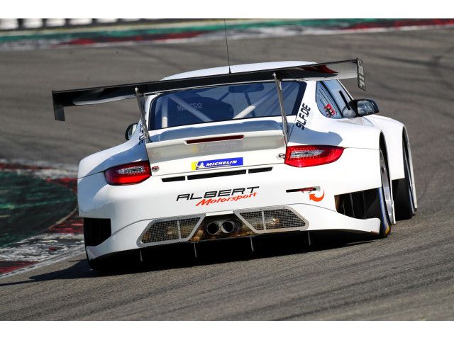 Porsche 997 GT3 R - Sabine Schmitz - Patrick Huismann - Frikadelli - by Albert Motorsport – Albert Motorsport