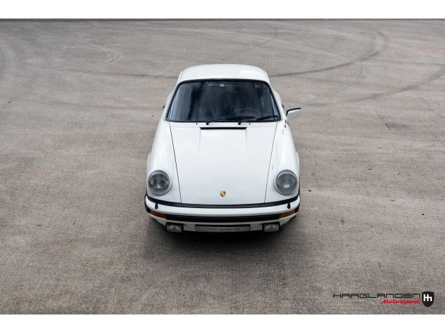 Porsche 911 Carrera 3.0 Coupé (modèle G) Porsche AG 11 - AlbertMotorsport 