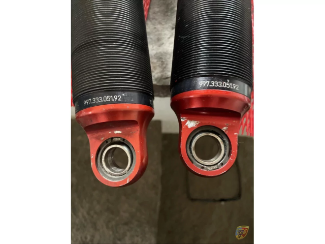 996 - 997 GT3 Cup Sachs Fahrwerk Stoßdämpfer mit Federn Porsche 911